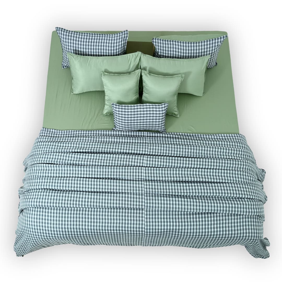 Linen Blend AC Comforter With 2 Pillow Cases and 1 Breakfast Pillow - Nordic