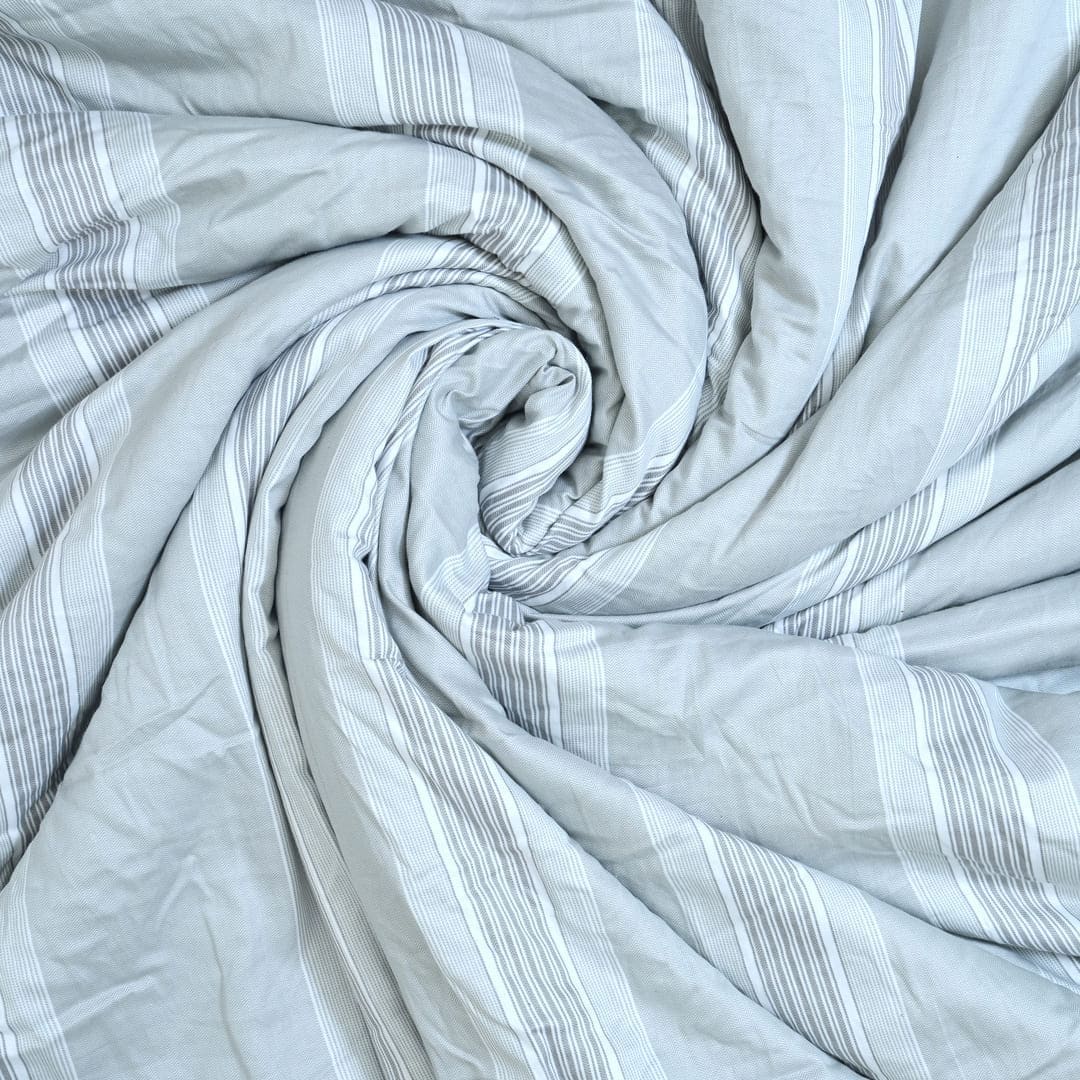 Zarf AC Comforter With 2 Pillow Cases and 1 Breakfast Pillow - Thyme