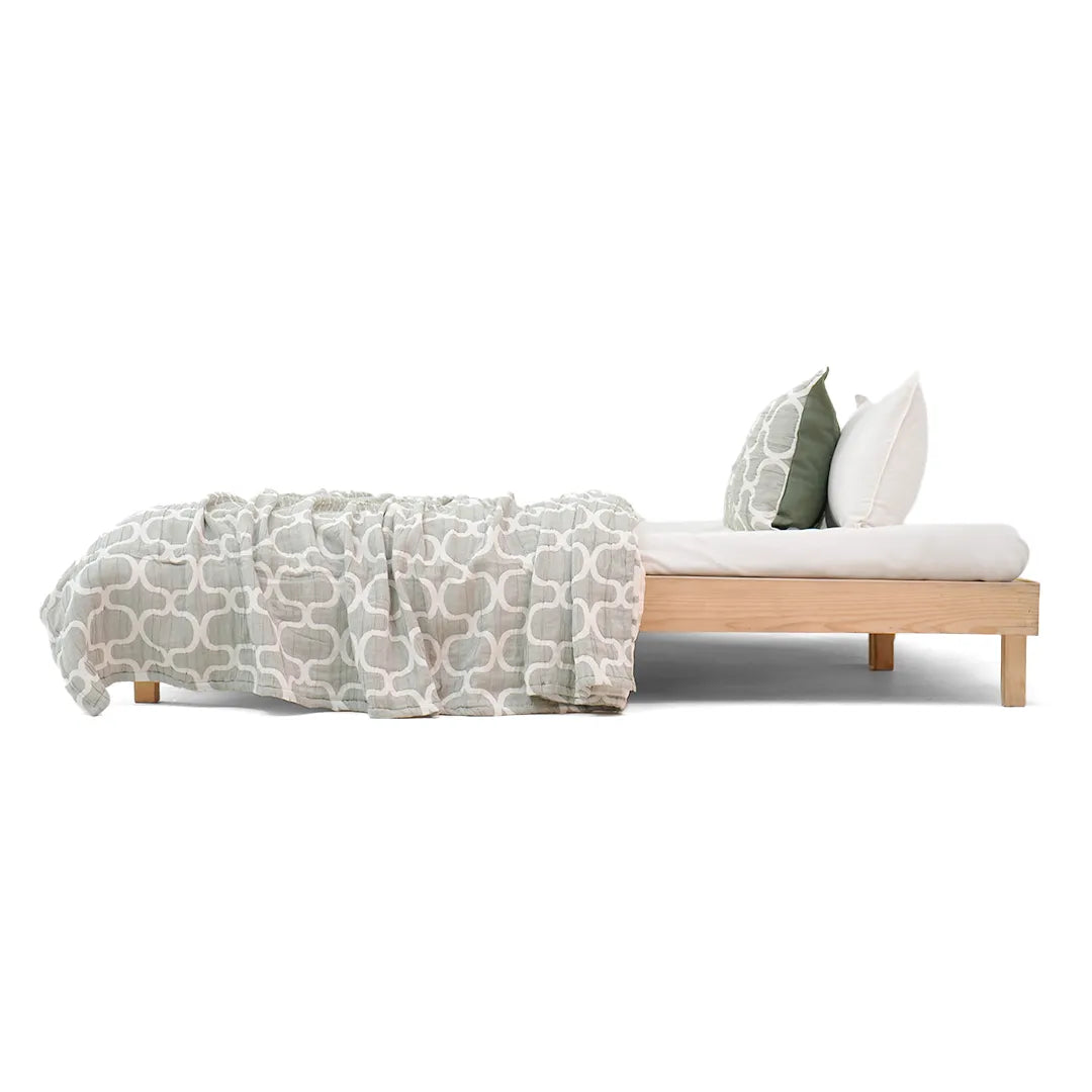 Zarf California King Size Plush Cotton AC Blanket With 2 Pillow Cases - Earthveil