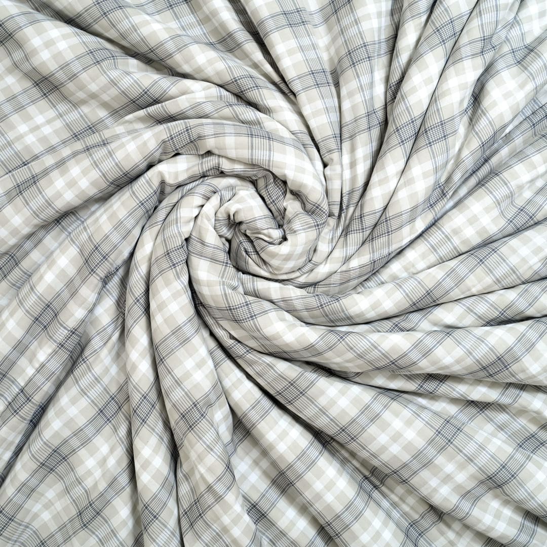 Linen Blend AC Comforter With 2 Pillow Cases and 1 Breakfast Pillow - Pistachio