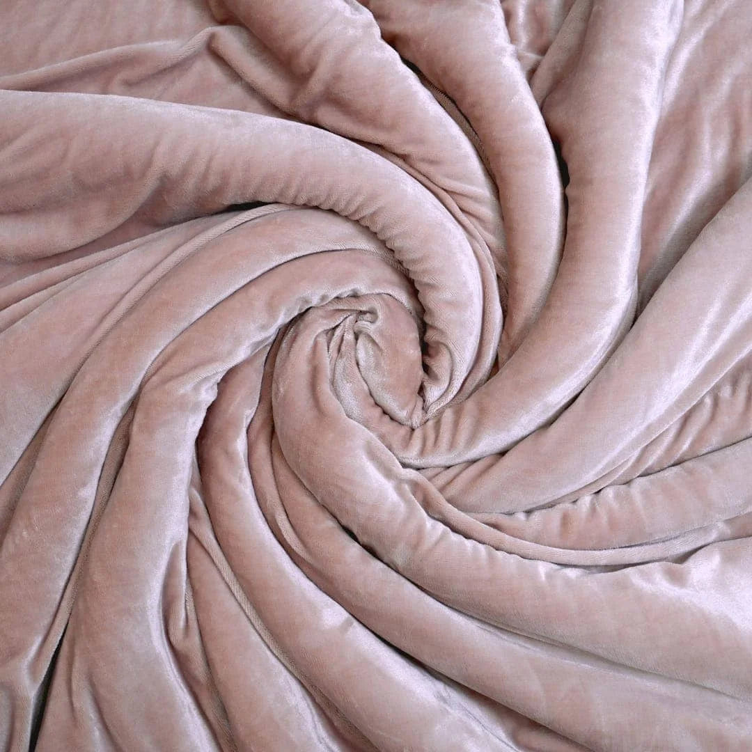 Zarf California King Size Reversible Quilt With 2 Cushion Covers - Peony