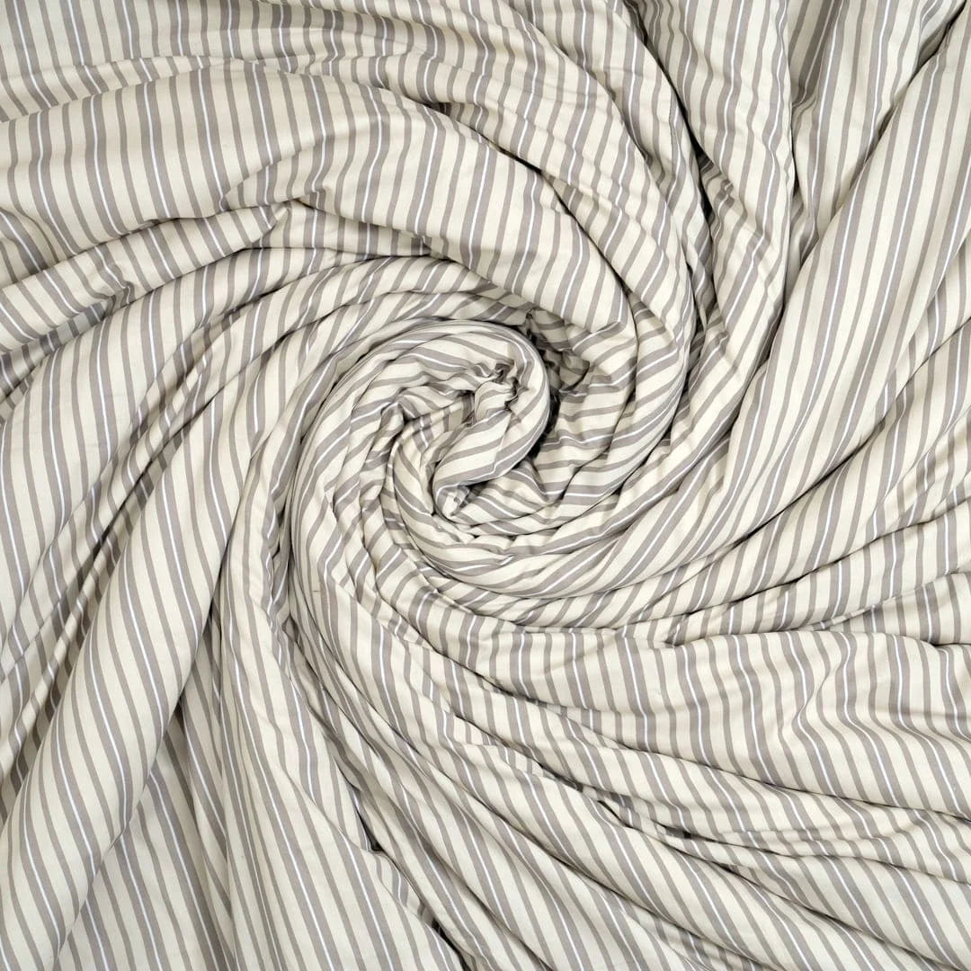 Linen Blend AC Comforter With 2 Pillow Cases and 1 Breakfast Pillow - Vesper