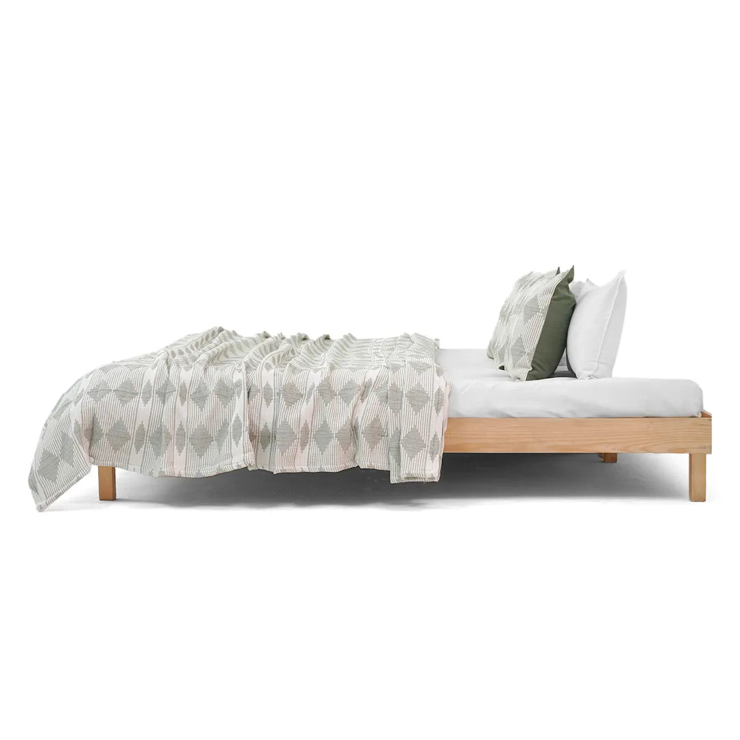 Zarf California King Size Plush Cotton AC Blanket With 2 Pillow Cases - Lunar Dust