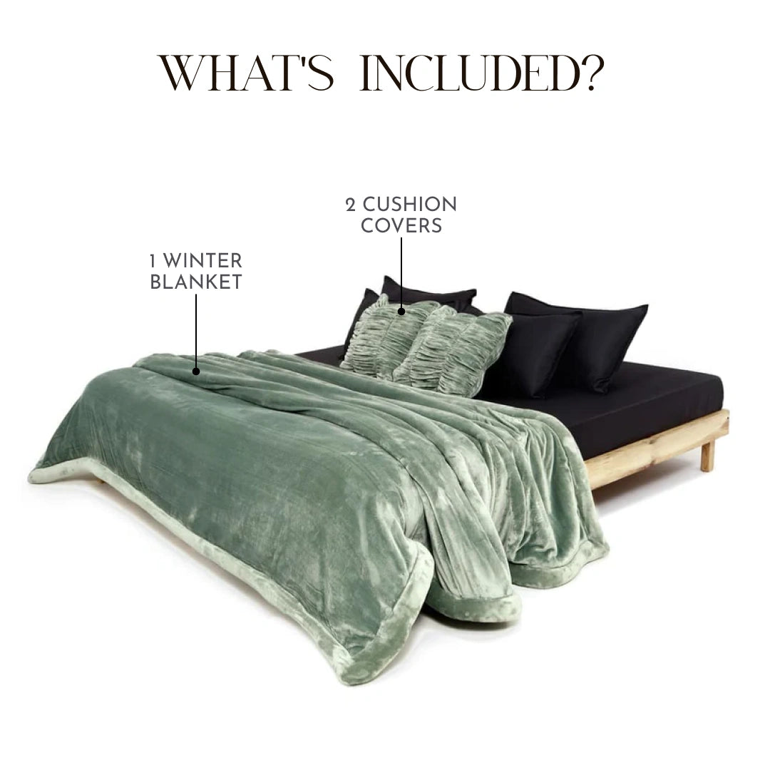 Zarf Ultra-Warm Luxury Winter Blanket With Two Cushion Covers - Meadow