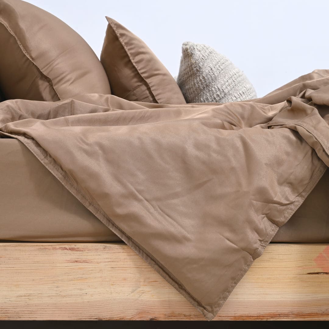 ZARF Italian Staple Weave Comforter With 2 Designer Pillow Cases 1 Breakfast Cushion Cover - Aven