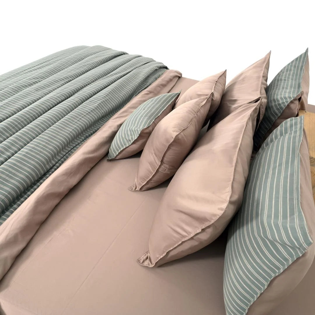 Linen Blend AC Comforter With 2 Pillow Cases and 1 Breakfast Pillow - Grove