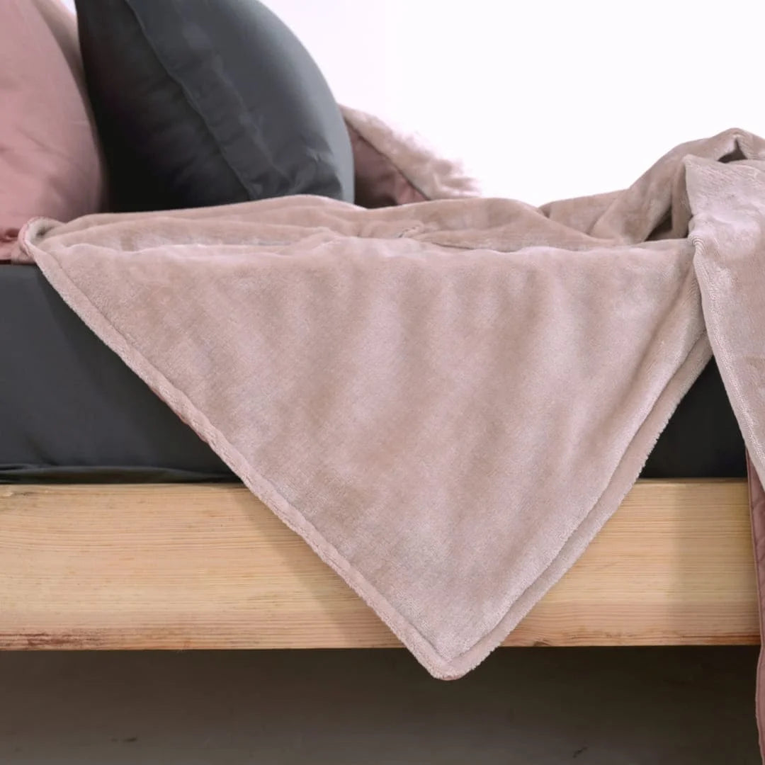 Zarf Premium AC Dohar With Two Pillow Covers & One Breakfast Cushion Cover - Pinkstone