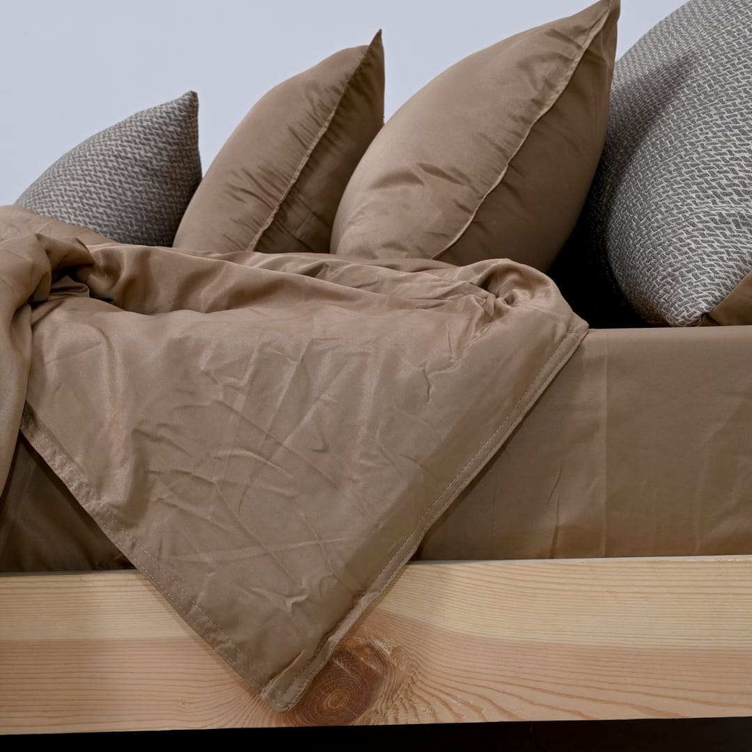 ZARF Italian Staple Weave Comforter With 2 Designer Pillow Cases 1 Breakfast Cushion Cover - Cove