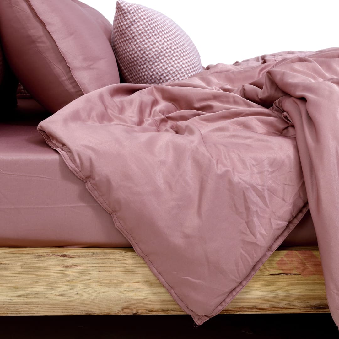 ZARF Italian Staple Weave Comforter With 2 Designer Pillow Cases 1 Breakfast Cushion Cover - Sorbet