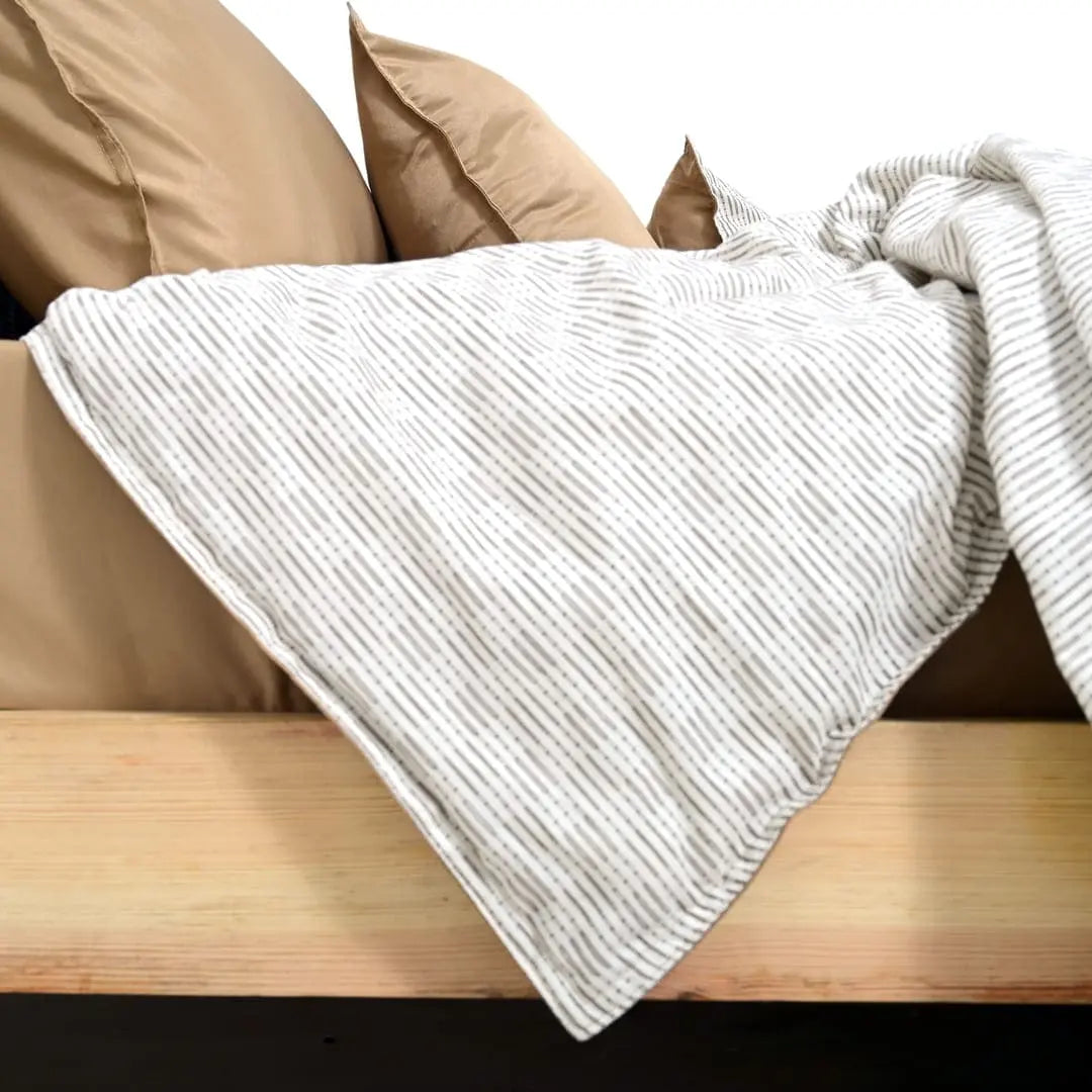 Linen Blend AC Comforter With 2 Pillow Cases and 1 Breakfast Pillow - Arctic