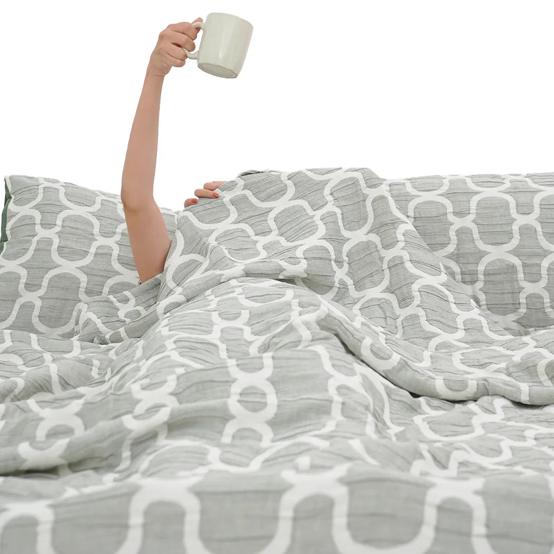 Zarf California King Size Plush Cotton AC Blanket With 2 Pillow Cases - Earthveil