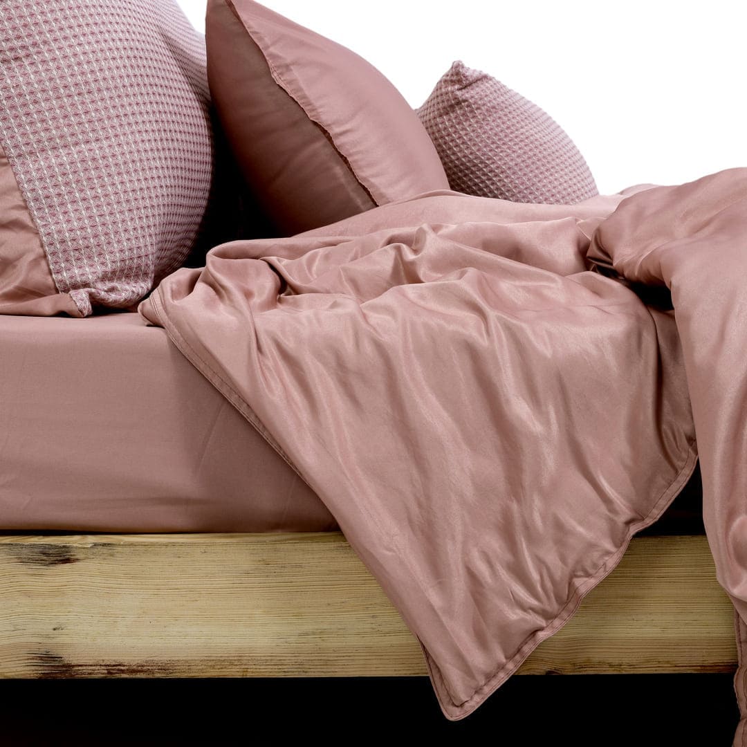 ZARF Italian Staple Weave Comforter With 2 Designer Pillow Cases 1 Breakfast Cushion Cover - Amour