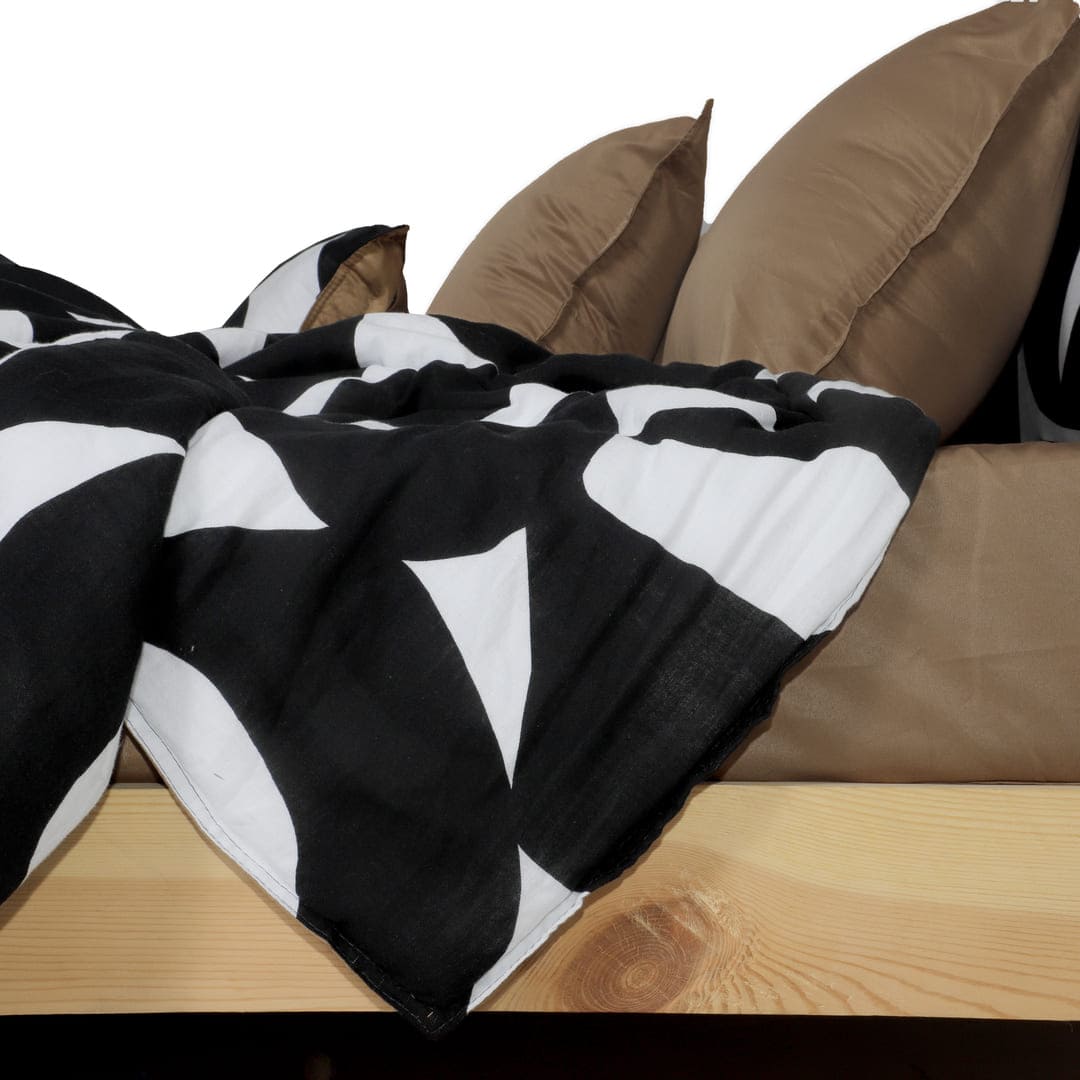 Linen Blend AC Comforter With 2 Pillow Cases and 1 Breakfast Pillow - Axis