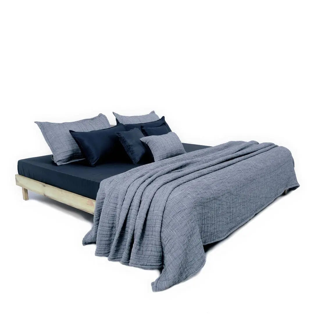 Zarf King Size Pure Cotton Cottage Blanket with 2 Pillowcases and 1 Cushion Cover - Greyling