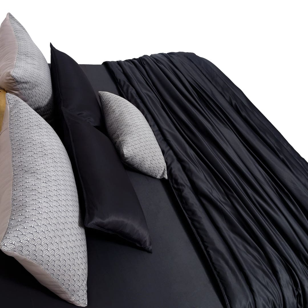 Zarf Italian Staple Weave Bedding Set Of 7- Kuro