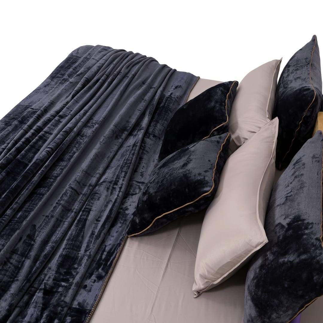 Zarf All-Season Premium AC Blanket With Two Cushion Covers - Charcoal Grey