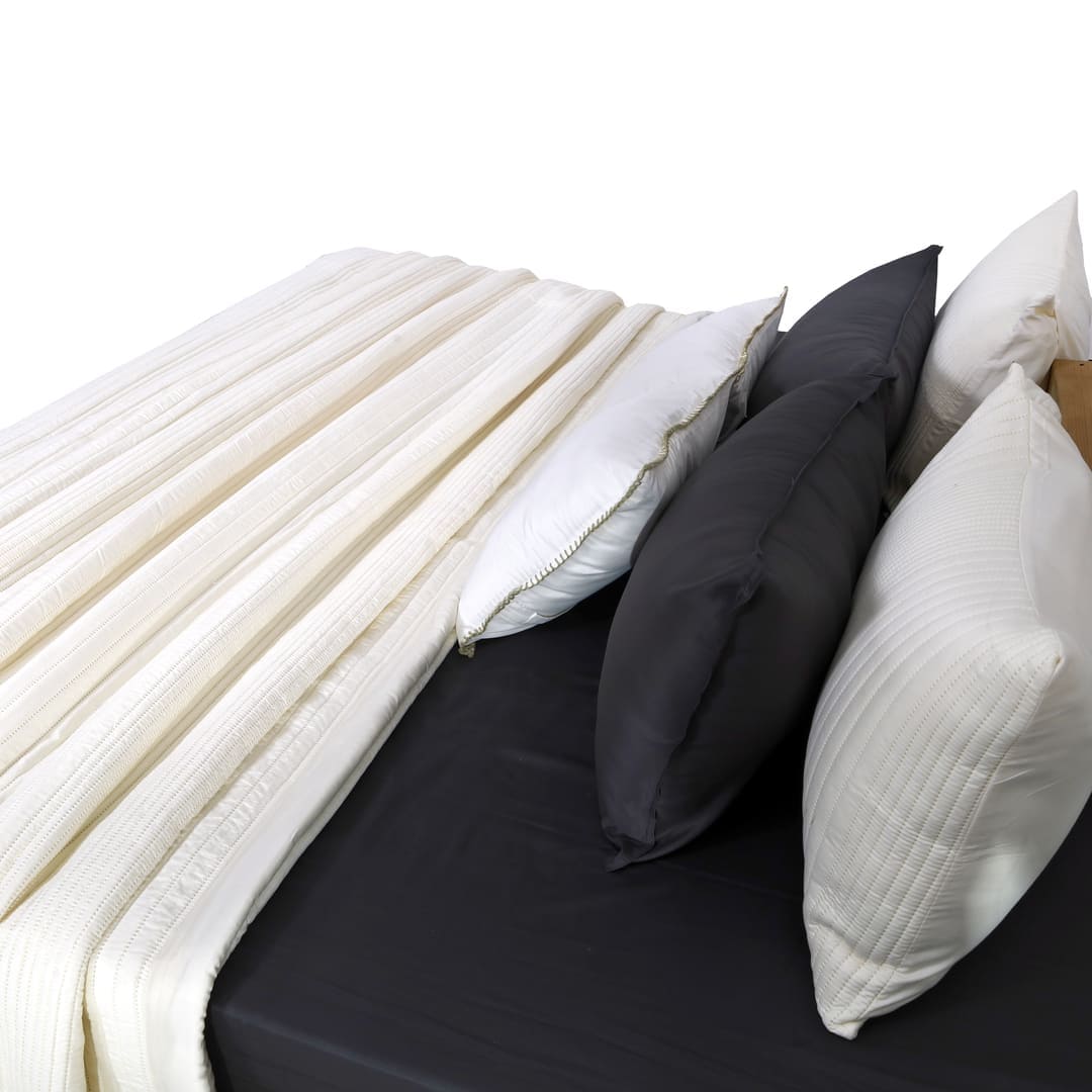 Zarf California King Size AC Comforters With 2 Pillow Cases & 2 Cushion Covers - Off-White