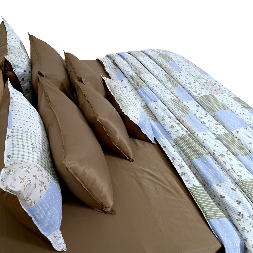 Zarf AC Comforter With 2 Pillow Cases and 1 Breakfast Pillow - Vara