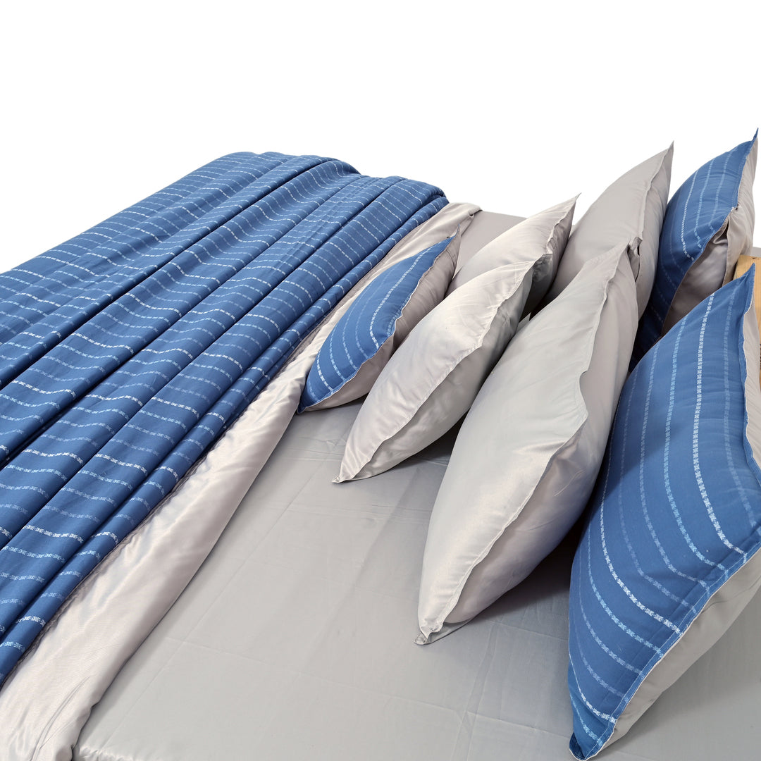 Linen Blend AC Comforter With 2 Pillow Cases and 1 Breakfast Pillow - Zenvy