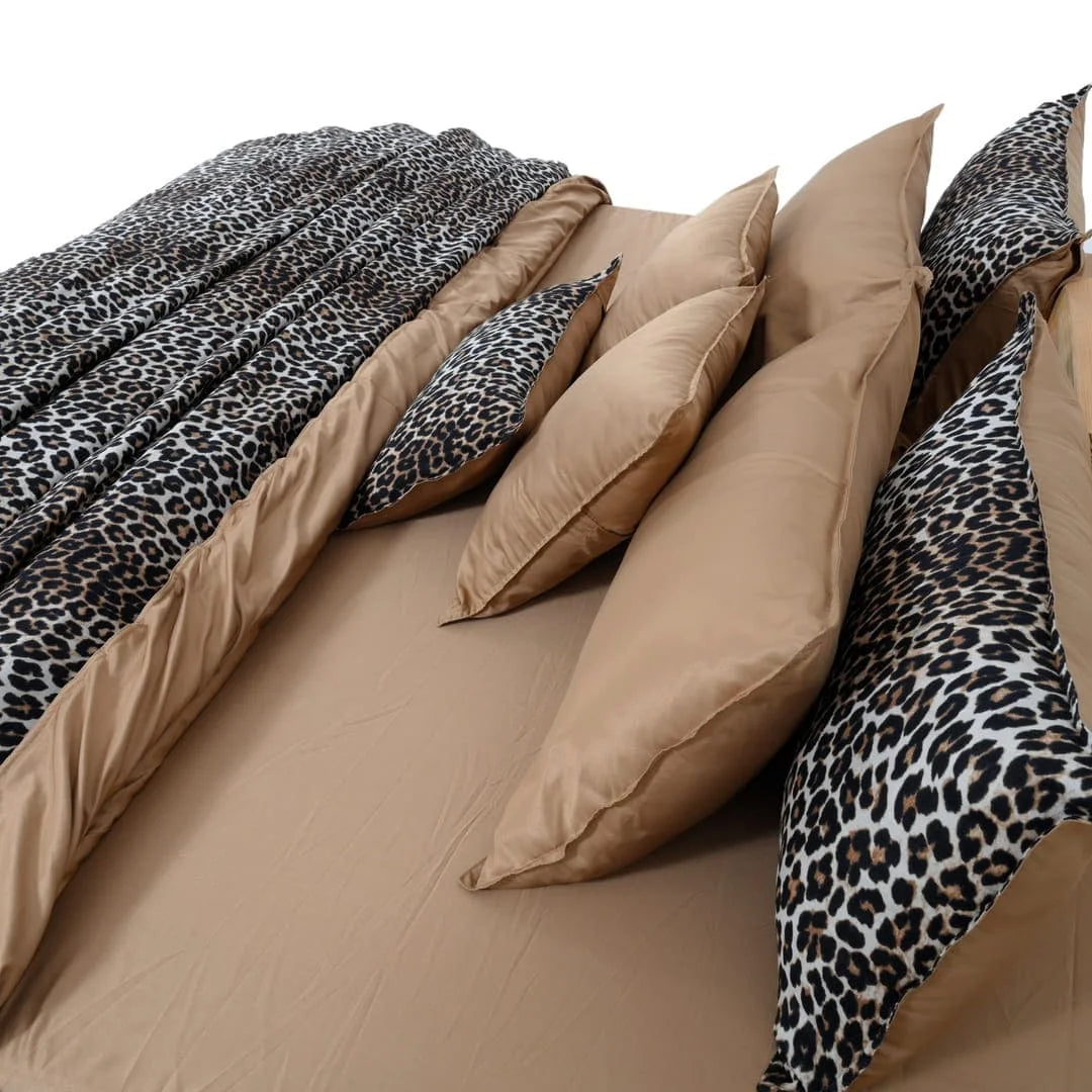 Linen Blend AC Comforter With 2 Pillow Cases and 1 Breakfast Pillow - Anima