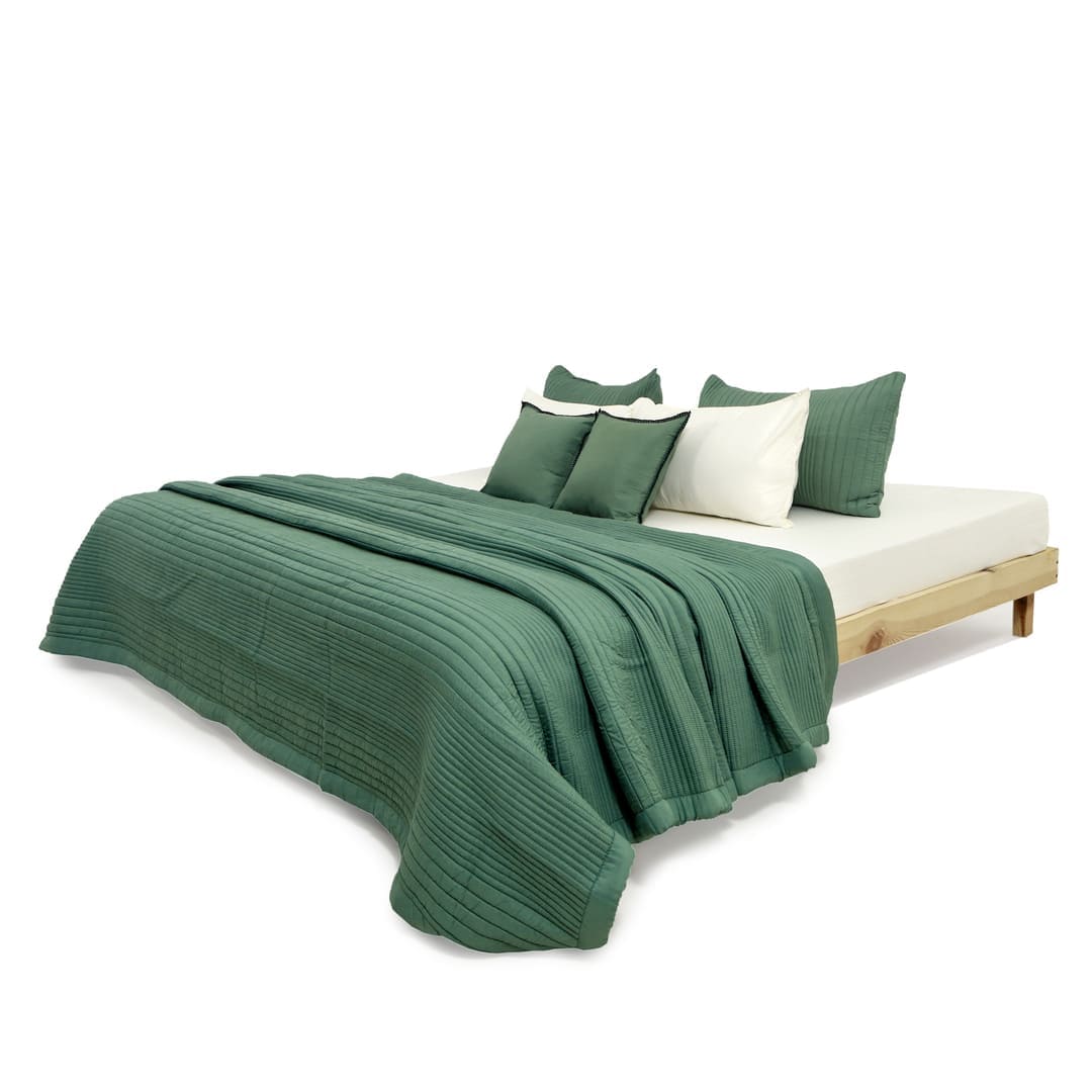 Zarf California King Size AC Comforters With 2 Pillow Cases & 2 Cushion Covers - Jade