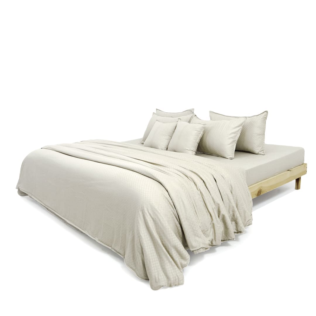 Zeries Egyptian Cotton Jacquard Bedsheets With 2 Pillow Cases & 2 Cushion Covers - Bisque