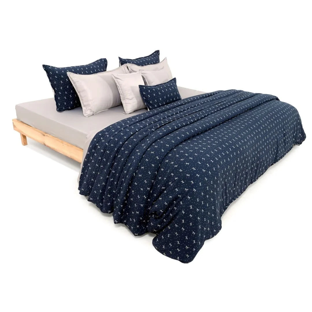 Linen Blend AC Comforter With 2 Pillow Cases and 1 Breakfast Pillow - Ruban