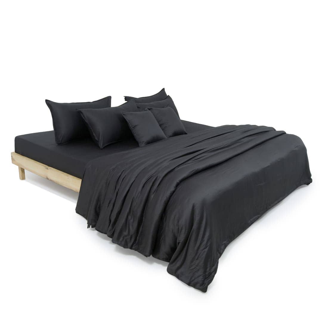 Zeries Egyptian Cotton Bedsheets With 2 Pillow Cases & 2 Cushion Covers - Raven