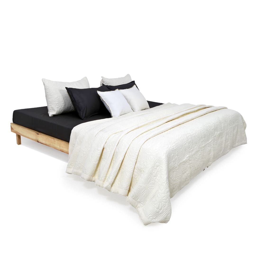 Zarf California King Size AC Comforters With 2 Pillow Cases & 2 Cushion Covers - Pearl