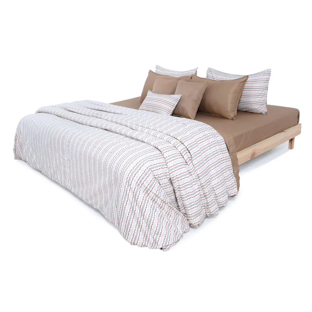 Linen Blend AC Comforter With 2 Pillow Cases and 1 Breakfast Pillow - Fresa