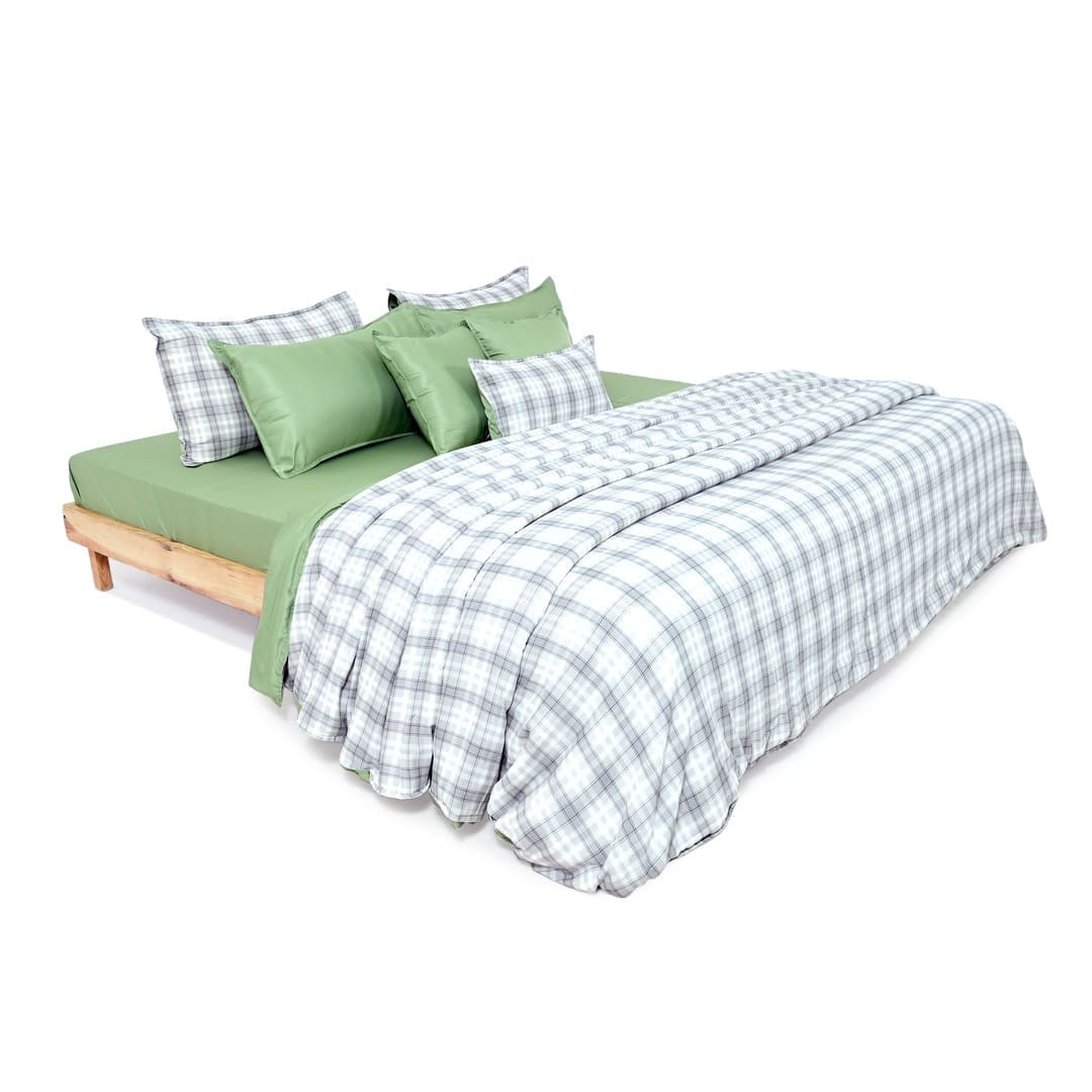 Linen Blend AC Comforter With 2 Pillow Cases and 1 Breakfast Pillow - Pistachio