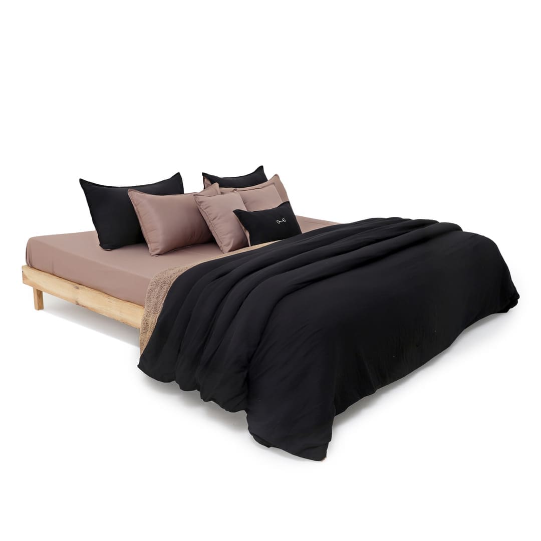 Zarf California King Size Reversible Quilt  - Cosmos