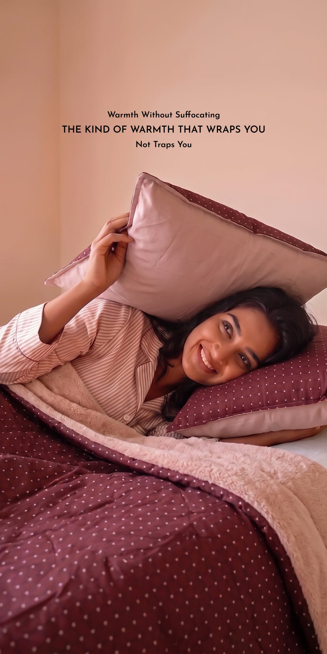Zarf Reversible Quilt For Single Size Bed With 2 Pillow Covers and 1 Breakfast Cushion cover - Amorette