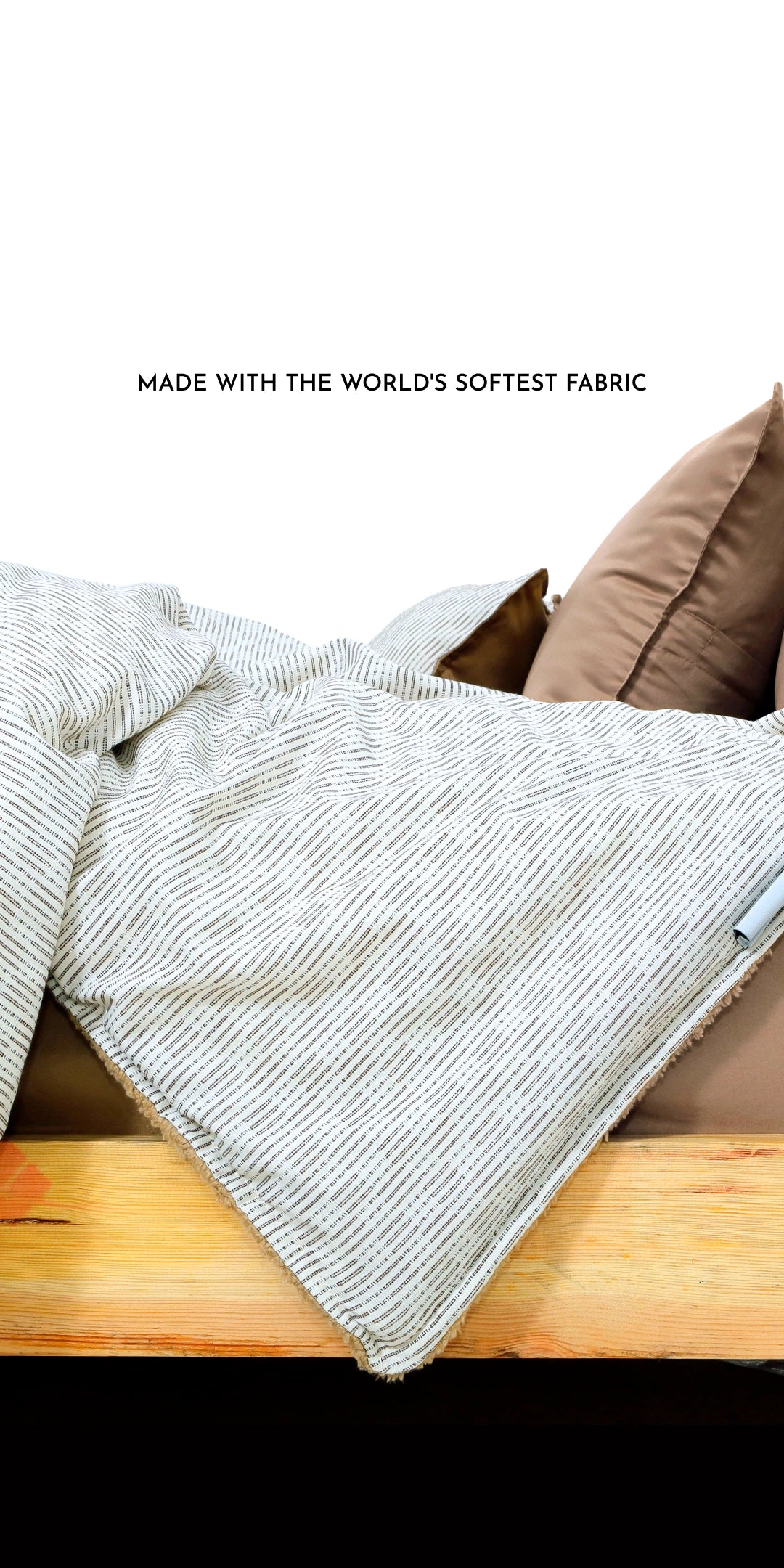 Zarf California King Size Reversible Quilt  With 2 pillowcases and 1 Breakfast Cushion cover (Limited edition) - Arctic