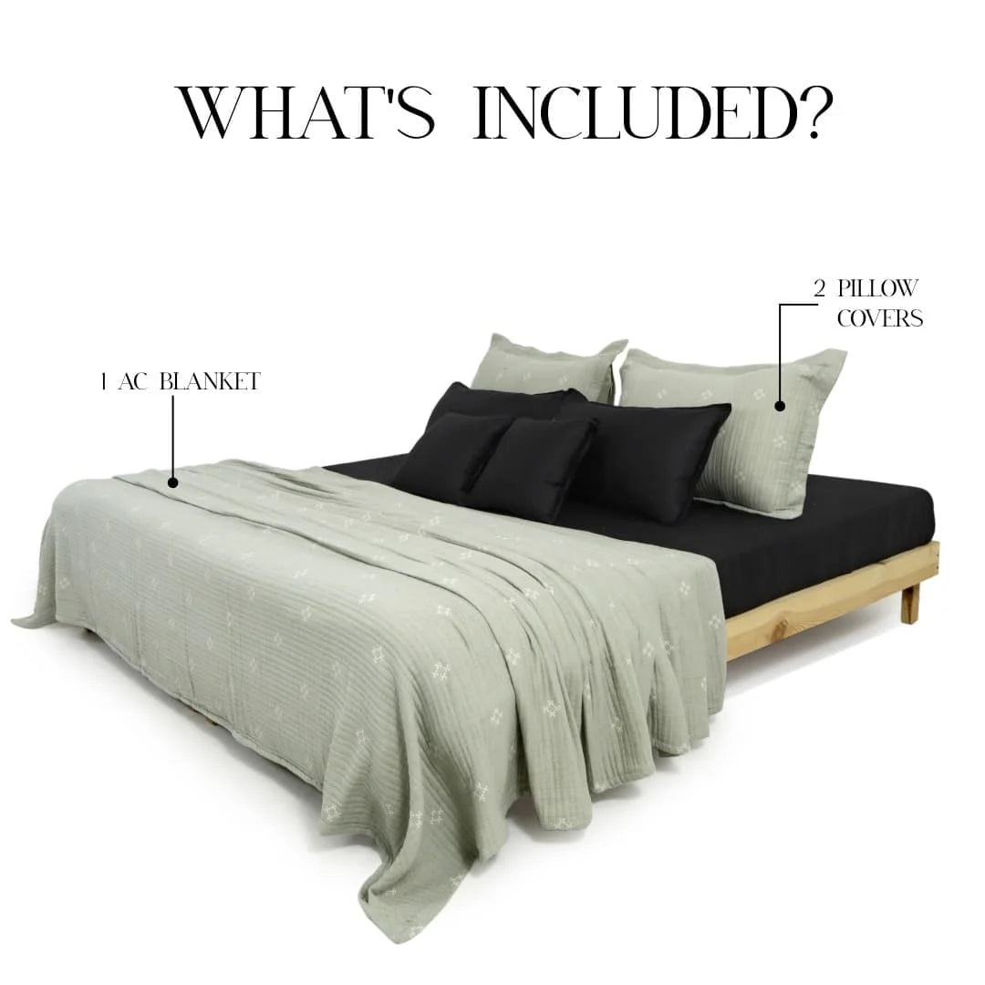 Zarf California King Size Plush Cotton AC Blanket With 2 Pillow Cases - Emerald Glory