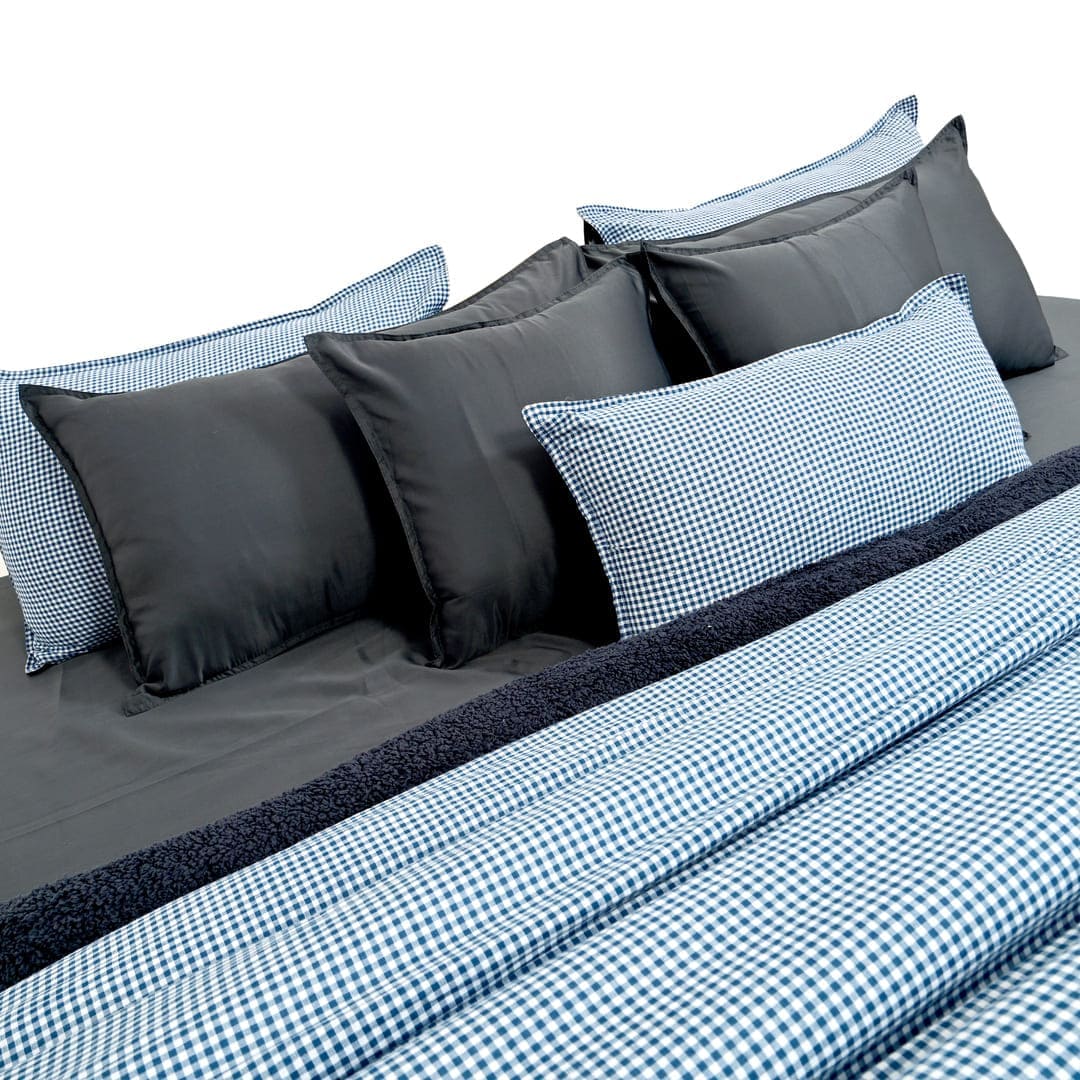 Zarf California King Size Reversible Quilt  With 2 pillowcases and 1 Breakfast Cushion cover - Gingham