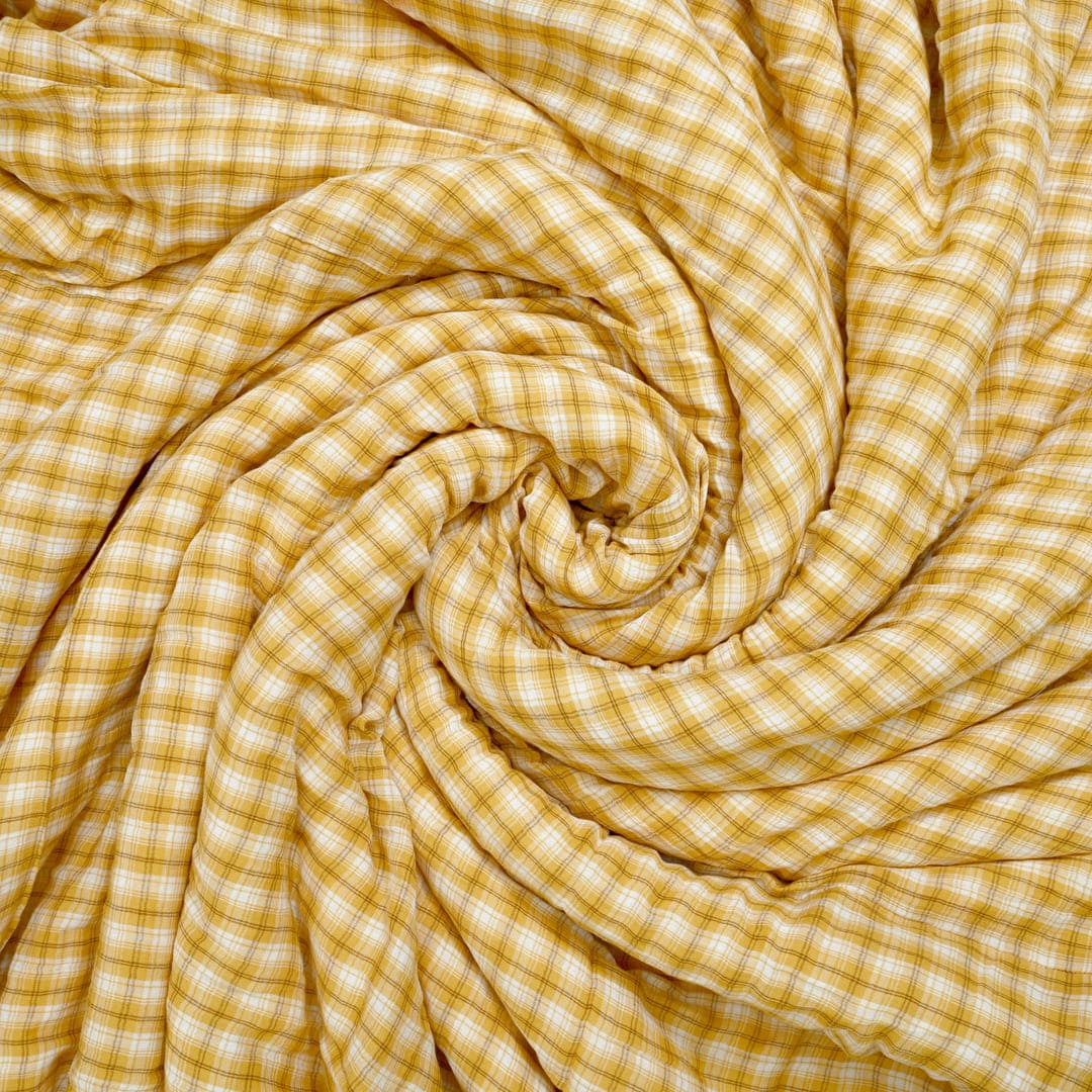 Zarf California King Size Reversible Quilt  With 2 pillowcases and 1 Breakfast Cushion cover - Maple