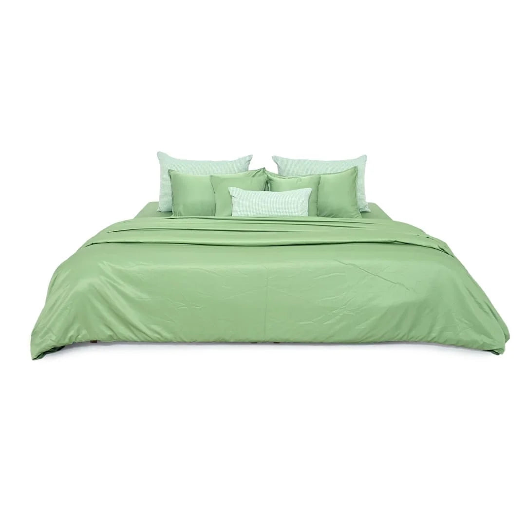 ZARF Italian Staple Weave Comforter With 2 Designer Pillow Cases 1 Breakfast Cushion Cover - Basil