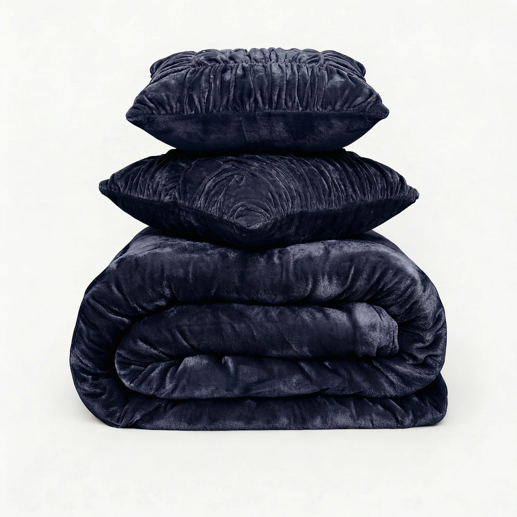 Zarf Ultra-Warm Luxury Winter Blanket With Two Cushion Covers - Ebony