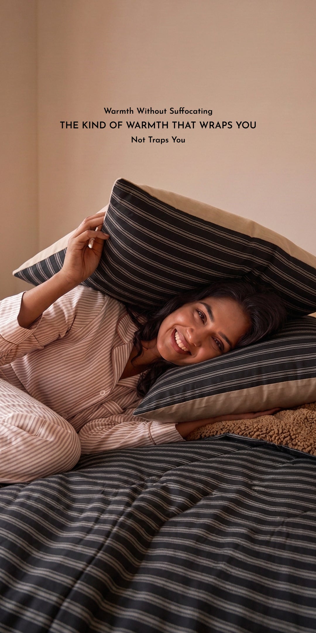 Zarf Reversible Quilt For Single Size Bed With 2 Pillow Covers and 1 Cushion Cover - Encre