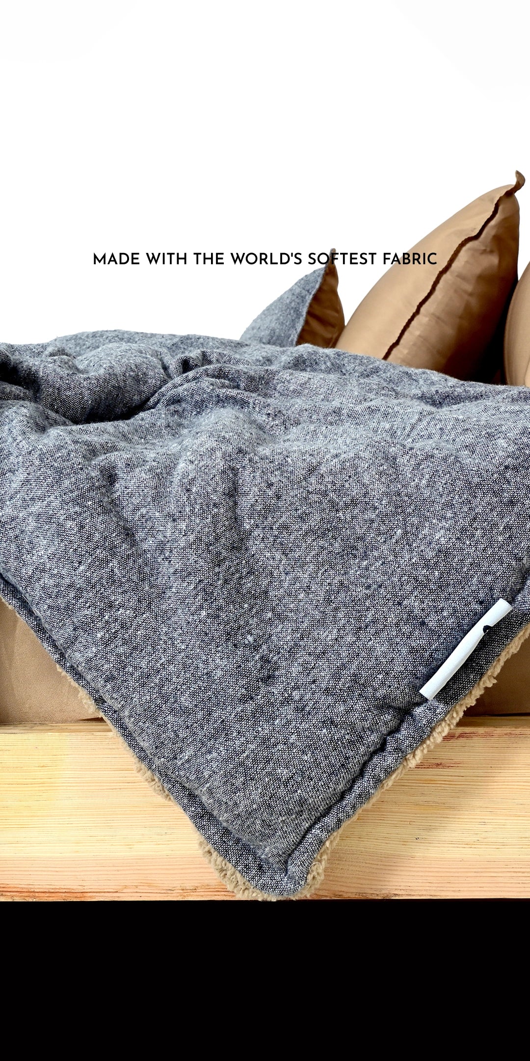 Zarf California King Size Reversible Quilt  With 2 pillowcases and 1 Breakfast Cushion cover - Fleck