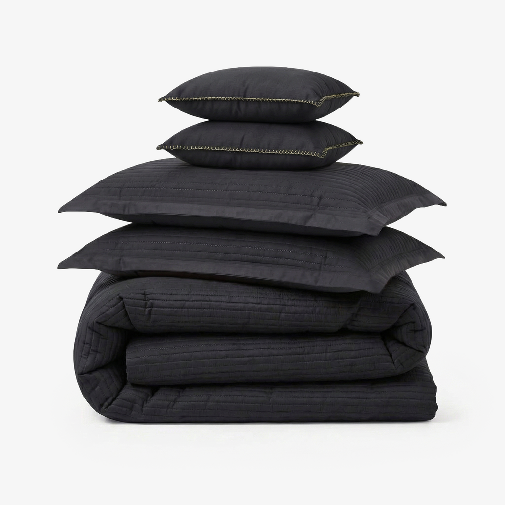 Zarf California King Size AC Comforters With 2 Pillow Cases & 2 Cushion Covers - Graphite
