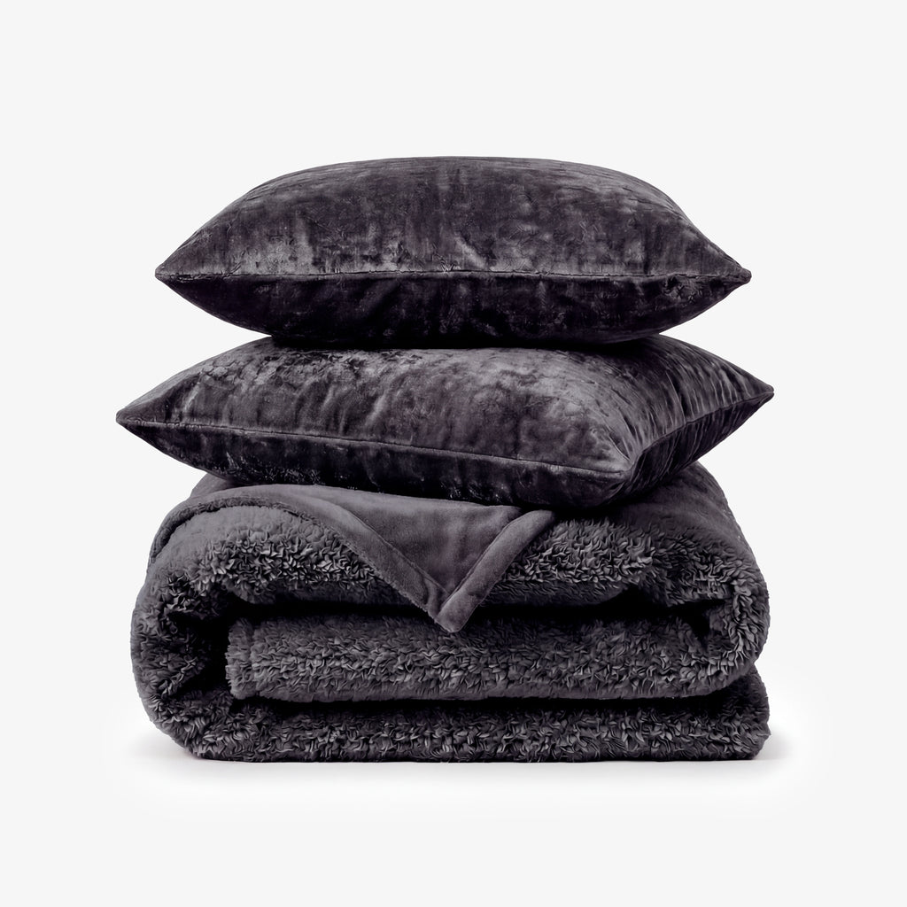 Zarf California King Size Reversible AC Blanket Cover With 2 Cushion Covers - Greco Silver