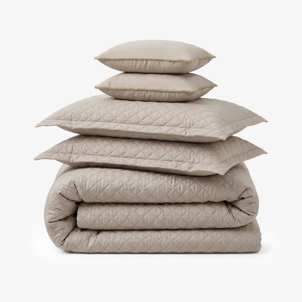 Zarf California King Size AC Comforters With 2 Pillow Cases & 2 Cushion Covers - Light Grey