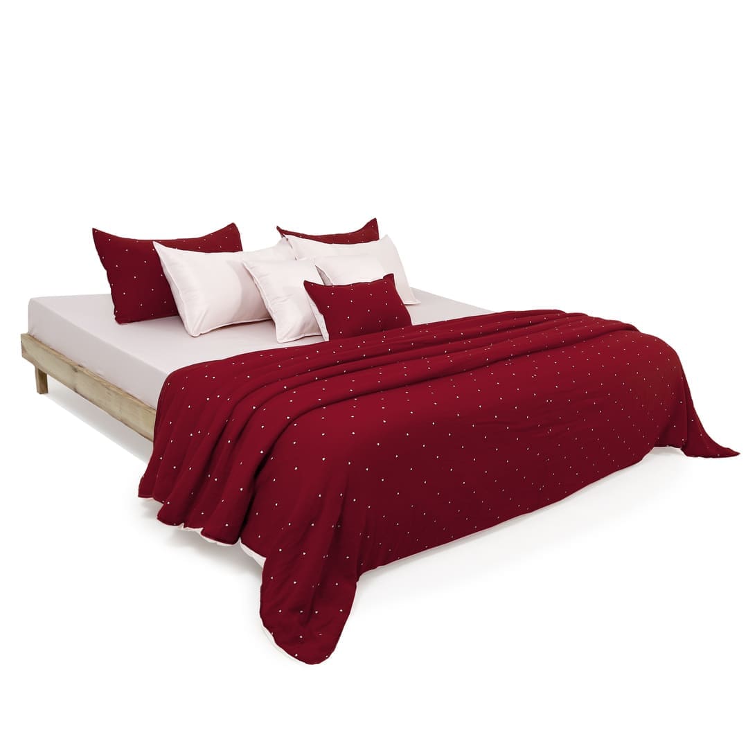 Linen Blend AC Comforter With 2 Pillow Cases and 1 Breakfast Pillow - Luvlap
