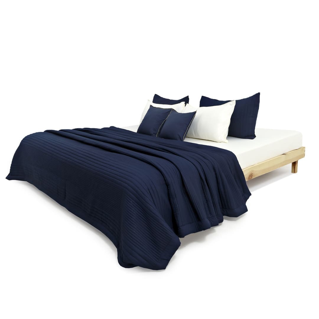 Zarf California King Size AC Comforters With 2 Pillow Cases & 2 Cushion Covers - Navy Blue