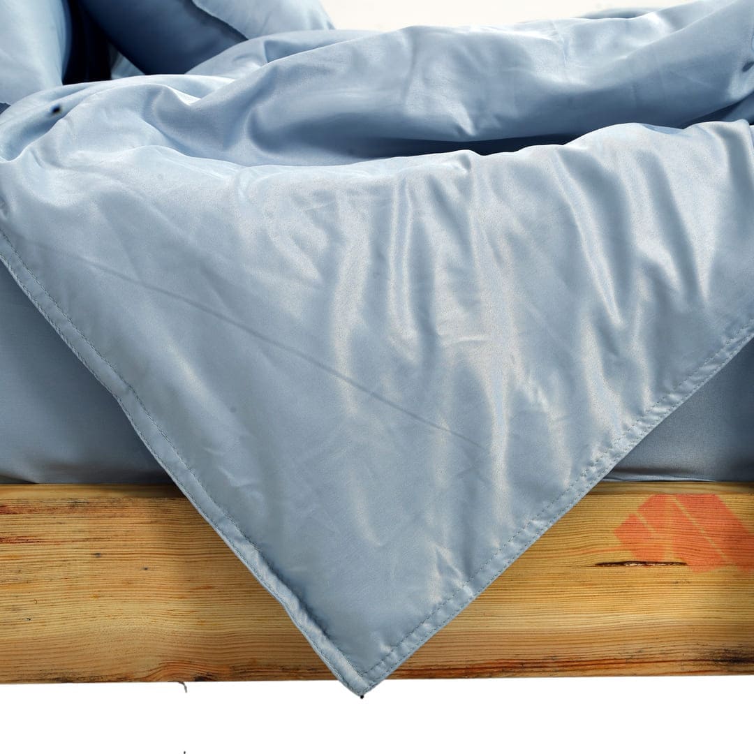 ZARF Italian Staple Weave Comforter With 2 Designer Pillow Cases, 2 Solid Pillowcases & 2 Cushion Covers - Skyline