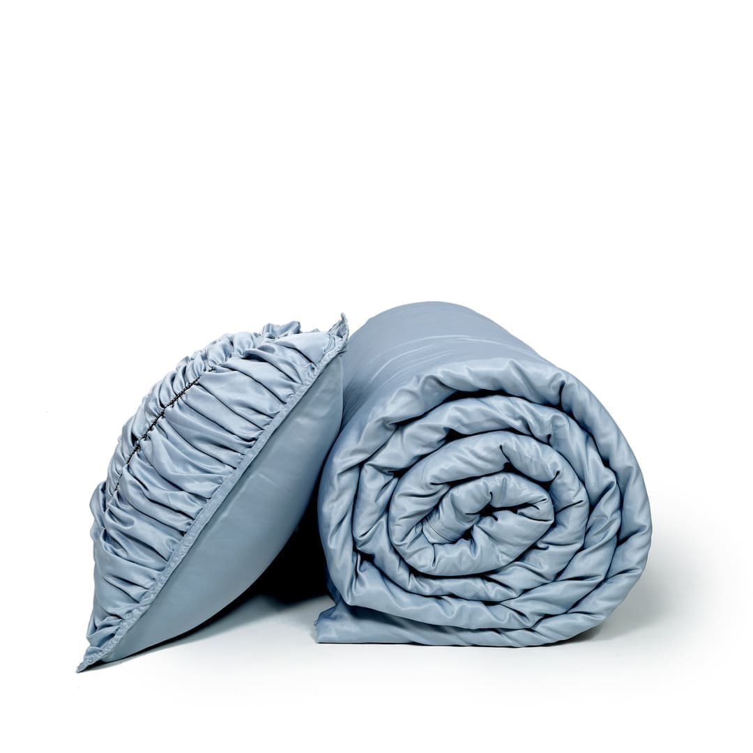 ZARF Italian Staple Weave Comforter With 2 Designer Pillow Cases, 2 Solid Pillowcases & 2 Cushion Covers - Skyline