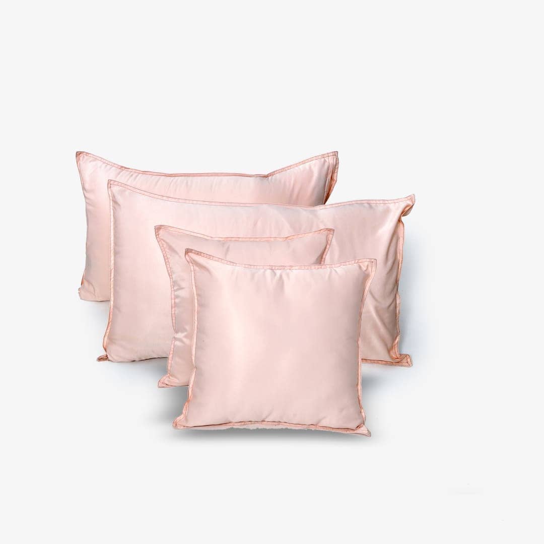 ZARF Italian Staple Weave Bedsheet With 2 Designer Pillow Cases, 2 Solid Pillowcases & 2 Cushion Covers - Dahlia