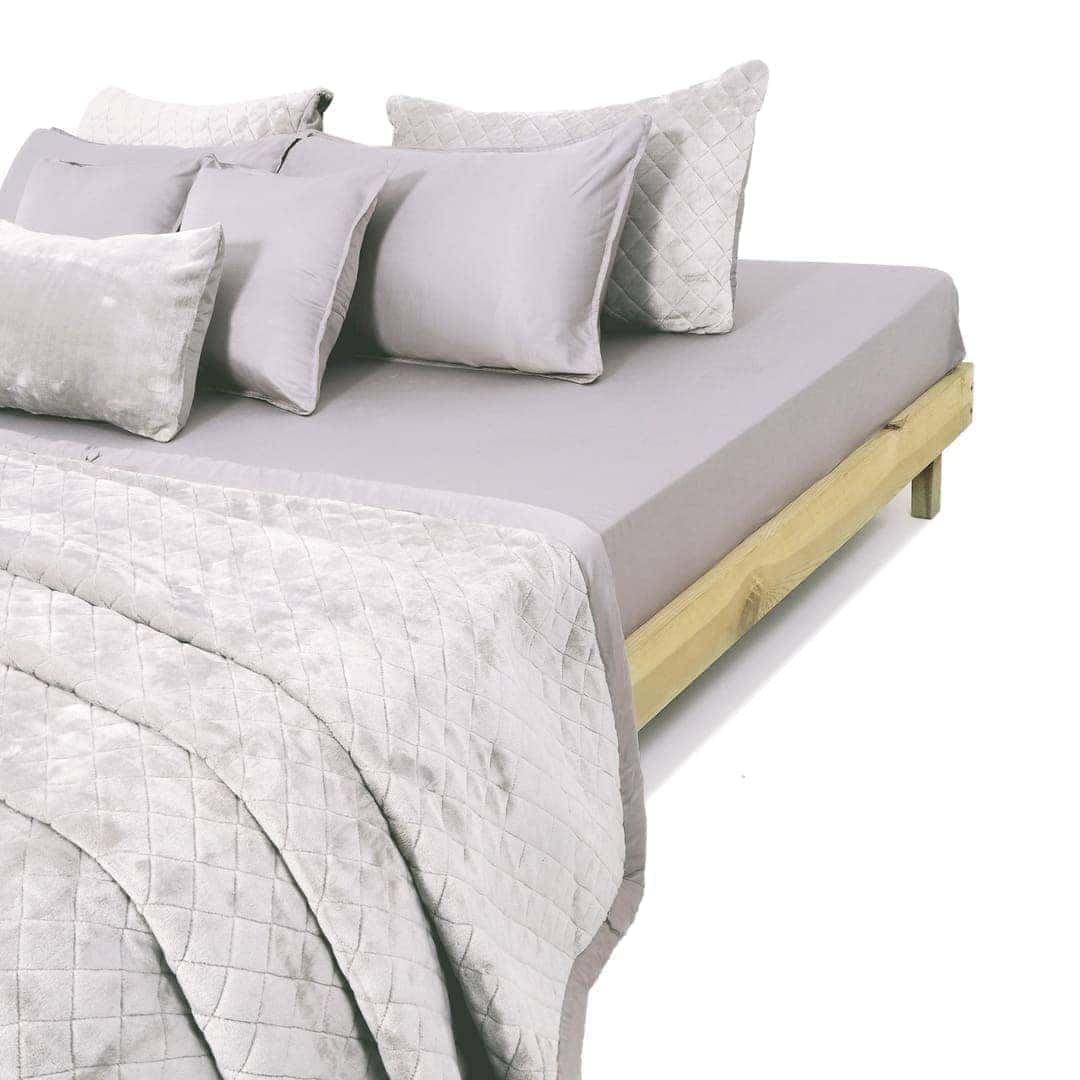 Zarf Luxe Bedding Set Of 9 - Riverbed